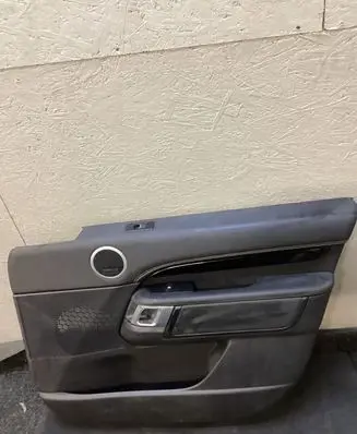 Land Rover Discovery 5 Front door card panel trim HY3223862A L0314183
