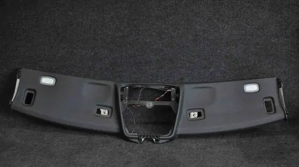Mercedes-Benz E A207 Windshield trim A2076900550 A2076901150
