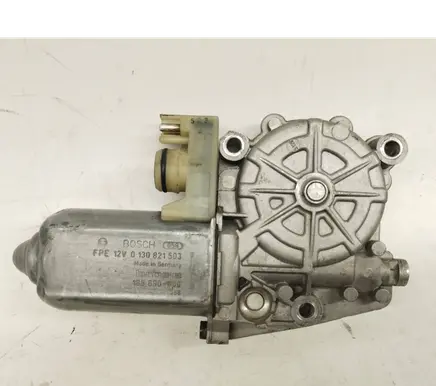 Mercedes-Benz S W140 Front door window regulator motor 0130821503 186690000