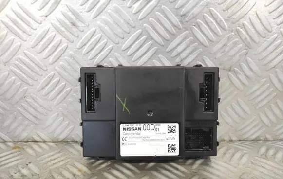 Nissan Qashqai Comfort/convenience module 284B2BR00D 5WK50366