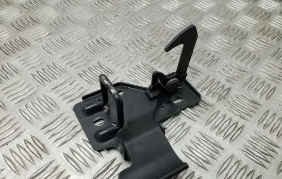 Volkswagen Polo Engine bonnet/hood lock/latch loop/hook 6Q0823480B