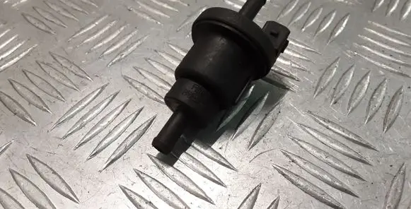 Hyundai Coupe Fuel tank valve PCV002