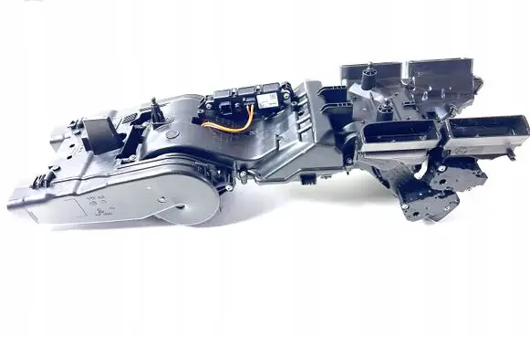Audi Q7 4M Interior heater climate box assembly 4M0819351A