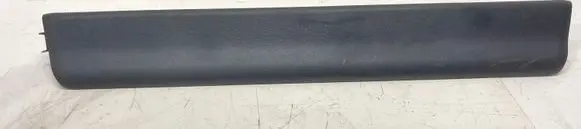 Front sill trim cover