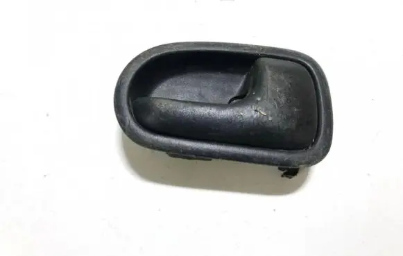 Mazda 626 Rear door interior handle dh22i