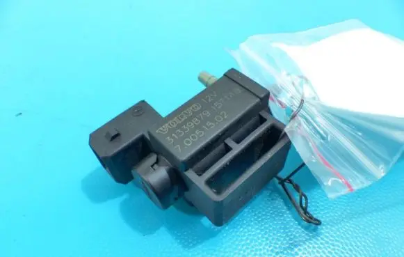 Volvo V40 Turbo solenoid valve 31339879 IMPRK1191617