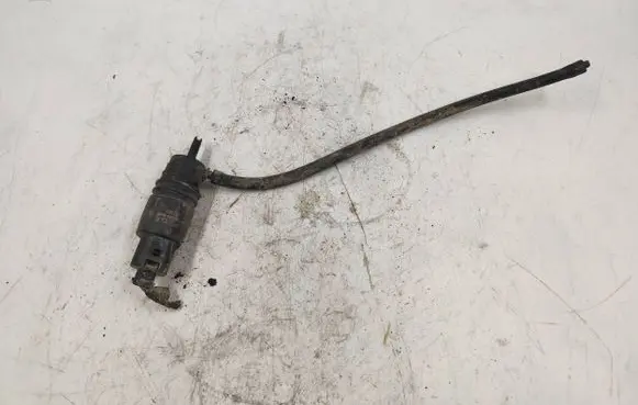 BMW 3 E90 E91 Windscreen/windshield washer pump 1009550006