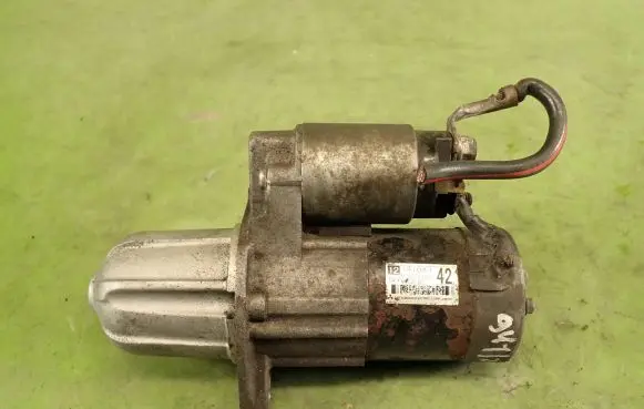 Mitsubishi Colt Starter motor M000T93681