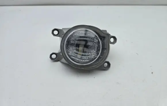 Toyota C-HR I Front fog light E4190585 04F3RL