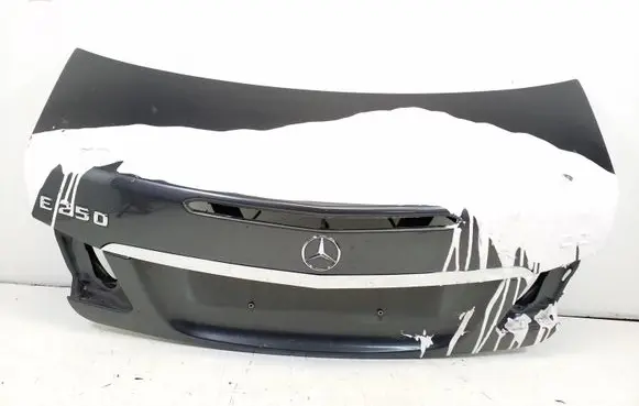 Mercedes-Benz E C207 W207 Tailgate/trunk/boot lid A2077500175