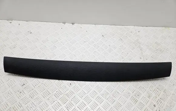 Volkswagen Sharan Tailgate/trunk upper cover trim 7N0867707