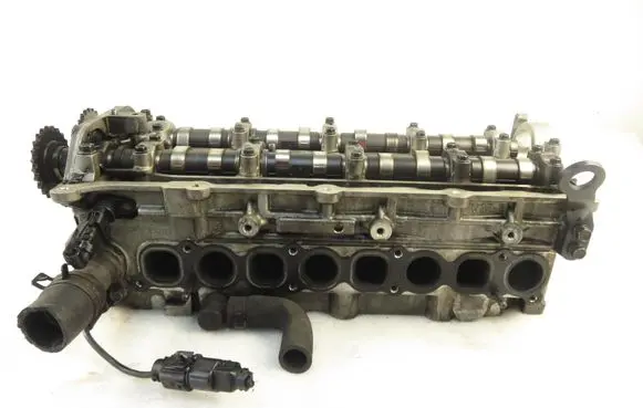 KIA Sorento Engine head 