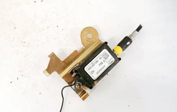 Peugeot 607 Antenna control unit 965163738002