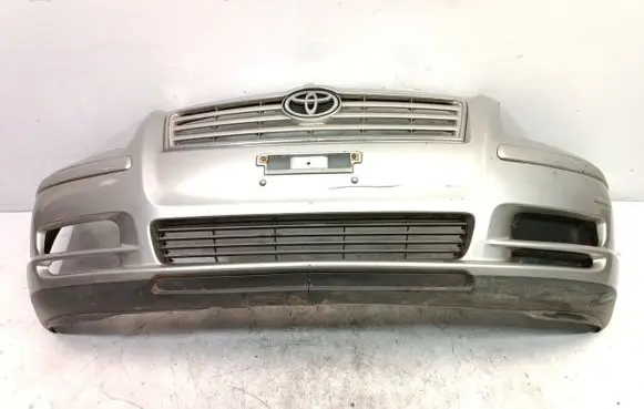Toyota Avensis T220 Front bumper