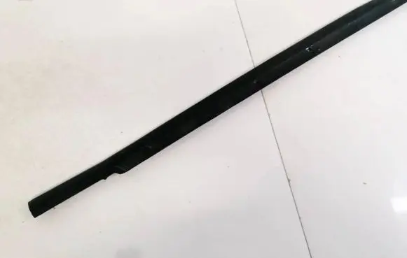 Peugeot 807 Rear door glass trim molding