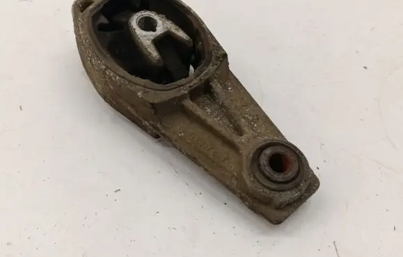 Opel Crossland X Gearbox mounting bracket 9673005780