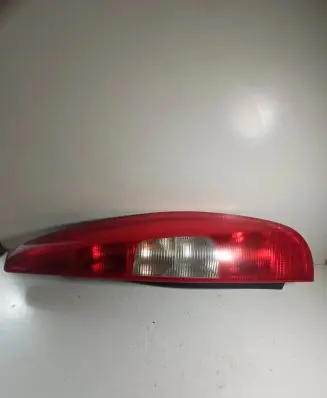Mitsubishi Colt Rear/tail lights 8330A234 27950214 04092006