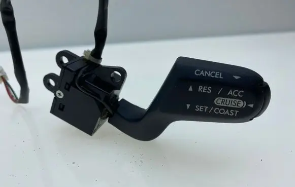 Subaru Tribeca Cruise control stalk 83151AG000
