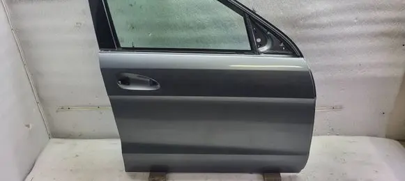 Mercedes-Benz GLS X166 Front door A1667200205 A1667251410 A1667251025