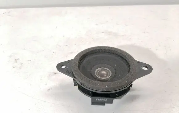 Lexus RX 450H Panel speaker 8616048380