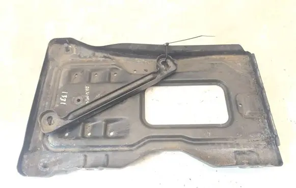 Mercedes-Benz CLK A209 C209 Battery tray 