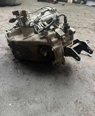 KIA Cerato Manual 5 speed gearbox M56CF2