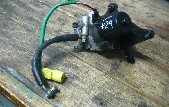 Honda Legend Master brake cylinder