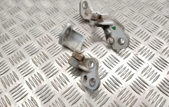 Front door hinge set