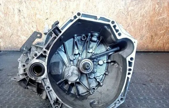 Nissan Qashqai Manual 6 speed gearbox TL4B113 TL4113