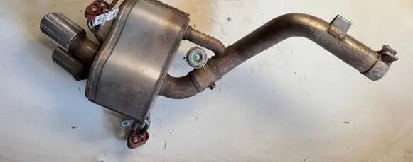 Maserati GranTurismo Muffler/silencer 