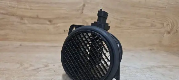 Volvo XC70 Mass air flow meter 30785472