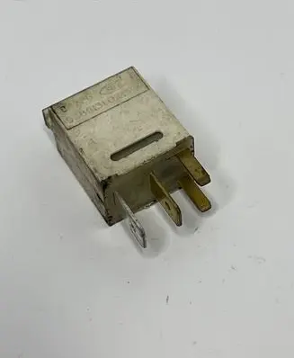 Ford Mondeo MK I Other relay 93BG13L028AA