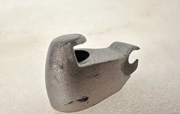 Volkswagen PASSAT B5.5 Rear window washer spray nozzle 7M3955435A 7M3955435