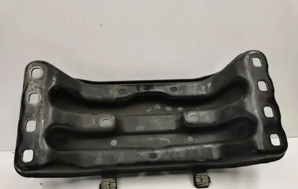 Mercedes-Benz GLC X253 C253 Gearbox mounting bracket A2052422201 Z050013216
