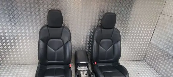 Porsche Cayenne (92A) Front driver seat 
