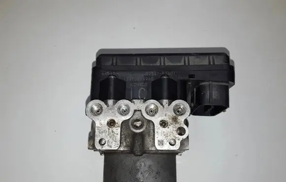 Toyota Urban Cruiser (XP110) ABS Pump 4454052151