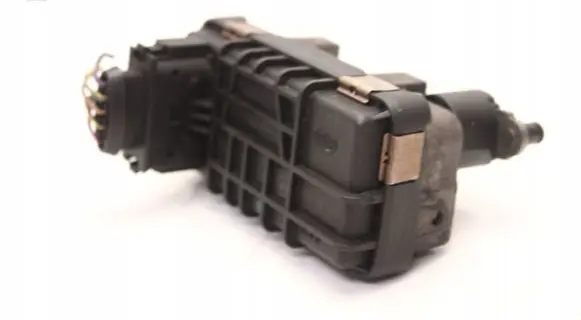 Ford Mondeo MK IV Turbine electric control actuator 6NW009206