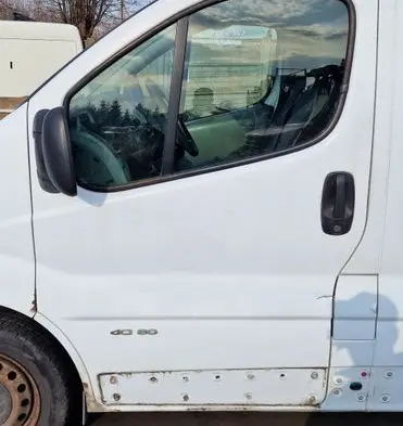 Renault Trafic II (X83) Front door