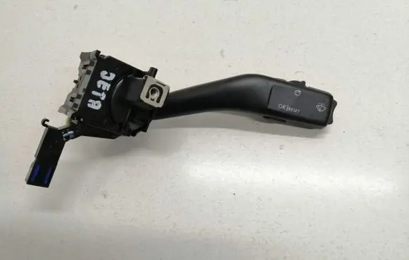 Volkswagen Jetta V Wiper control stalk ANH80H006A 74C0410C