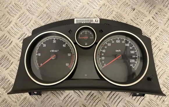 Opel Zafira B Speedometer (instrument cluster) 13225988 SW6607