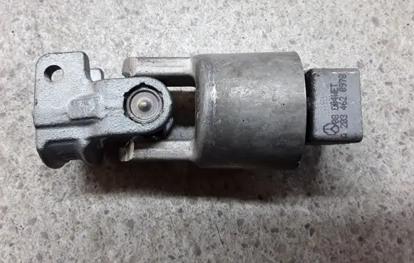 Mercedes-Benz C W203 Steering column universal joint A2034620978 A2034620976