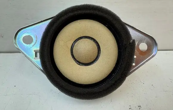Toyota Prius (XW30) Panel speaker 8616068070