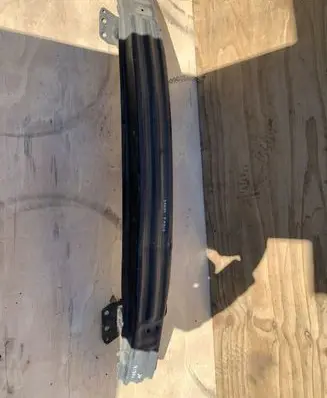 Skoda Fabia Mk2 (5J) Front bumper cross member 6Y0807109A