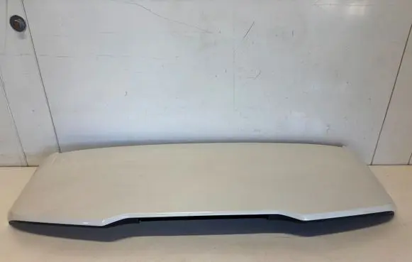 Volvo V40 Tailgate/trunk spoiler 6508011126657 3125397302 31347052