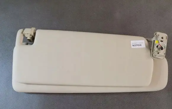 Volkswagen Touareg II Sun visor 7P0857552
