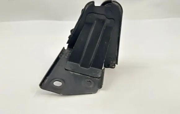 Audi A3 S3 8V ABS pump bracket 5Q2614235E