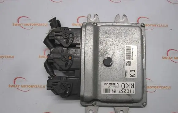 Nissan Qashqai Engine control unit/module ECU MEC940240 BEM333400