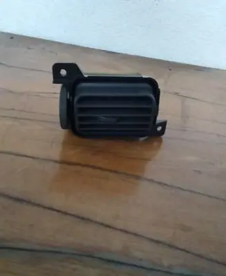 Mazda Premacy Dashboard side air vent grill/cover trim C100GM832
