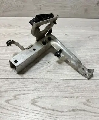BMW 5 F10 F11 Bottom radiator support slam panel 10119026 7158894 8049672