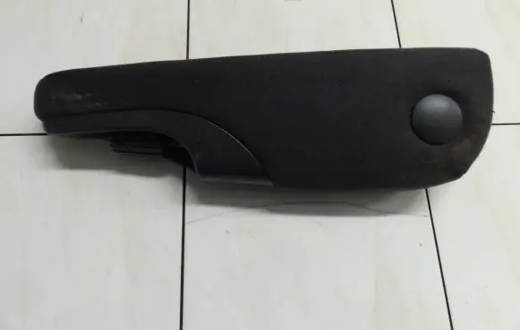 Seat Alhambra (Mk1) Front door seat control surround trim 